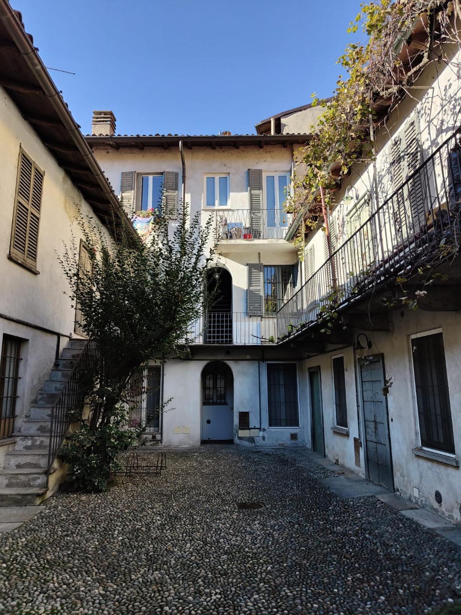 Milan Stay - Alzaia Naviglio Grande Quarto foto
