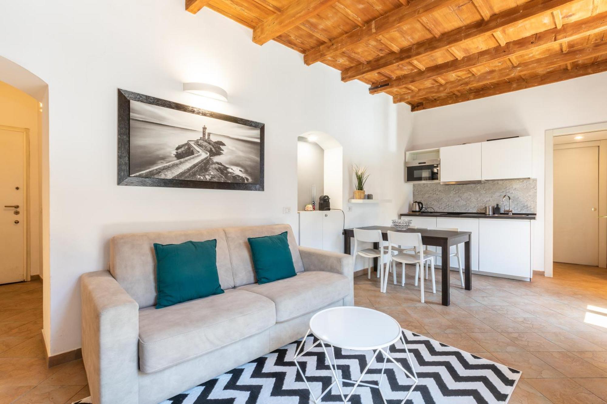 Milan Stay - Alzaia Naviglio Grande Quarto foto